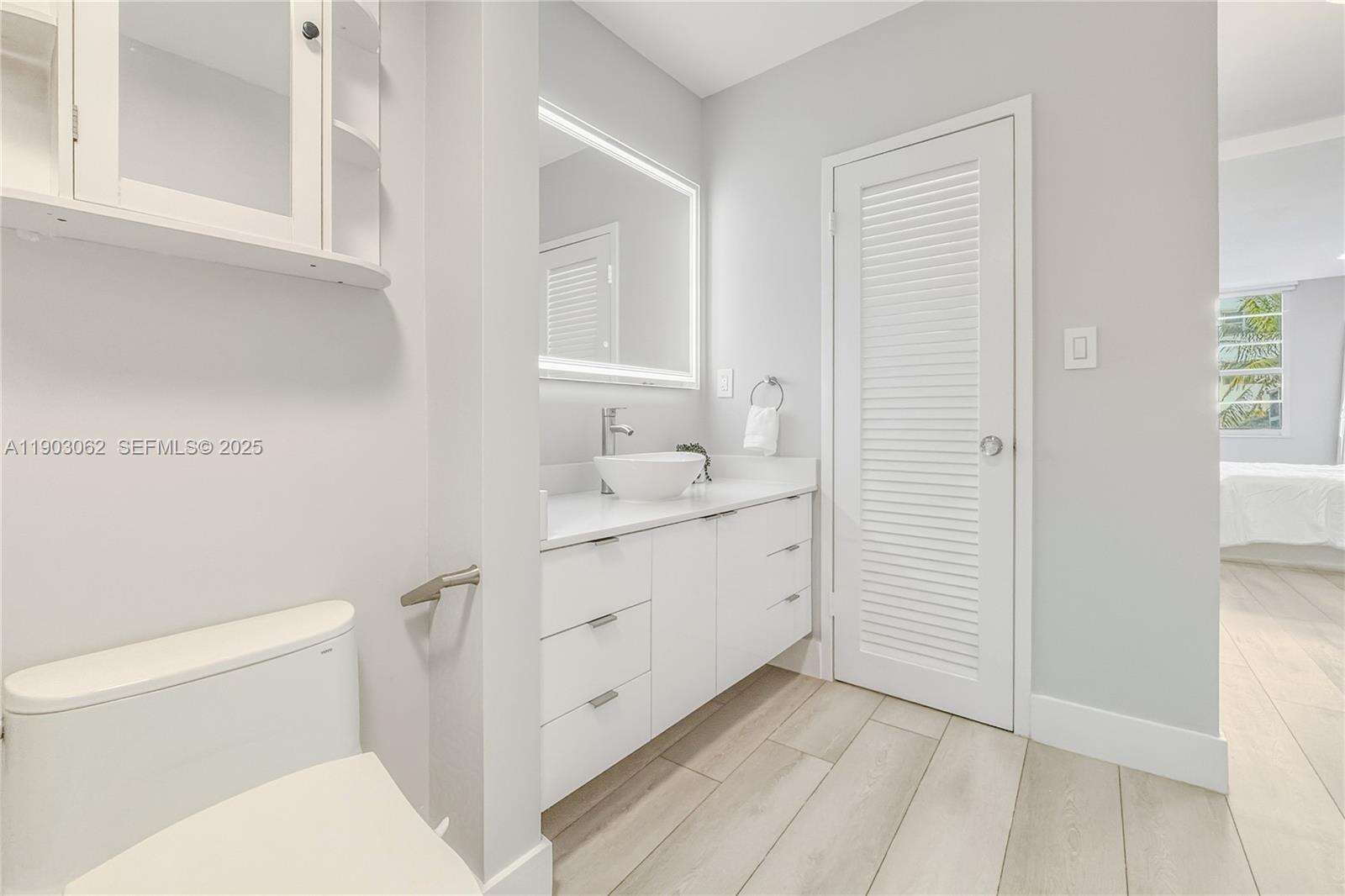 Decoplage at 100 Lincoln Rd, Miami Beach, FL 33139 - For Rent photo 33