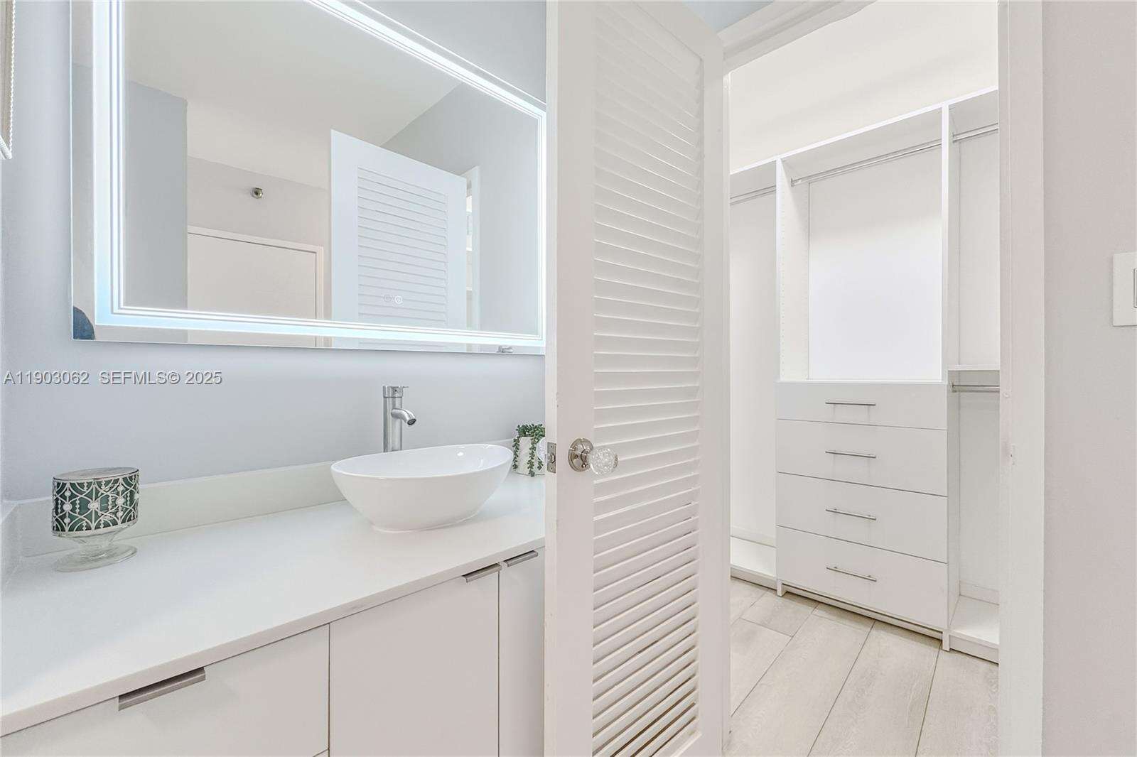 Decoplage at 100 Lincoln Rd, Miami Beach, FL 33139 - For Rent photo 34