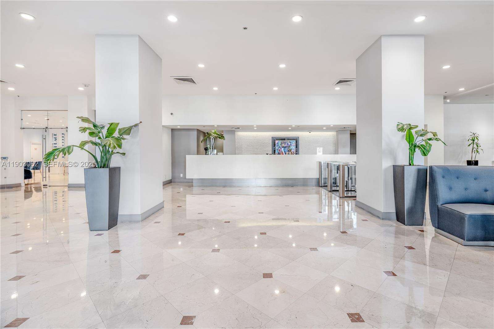Decoplage at 100 Lincoln Rd, Miami Beach, FL 33139 - For Rent photo 42