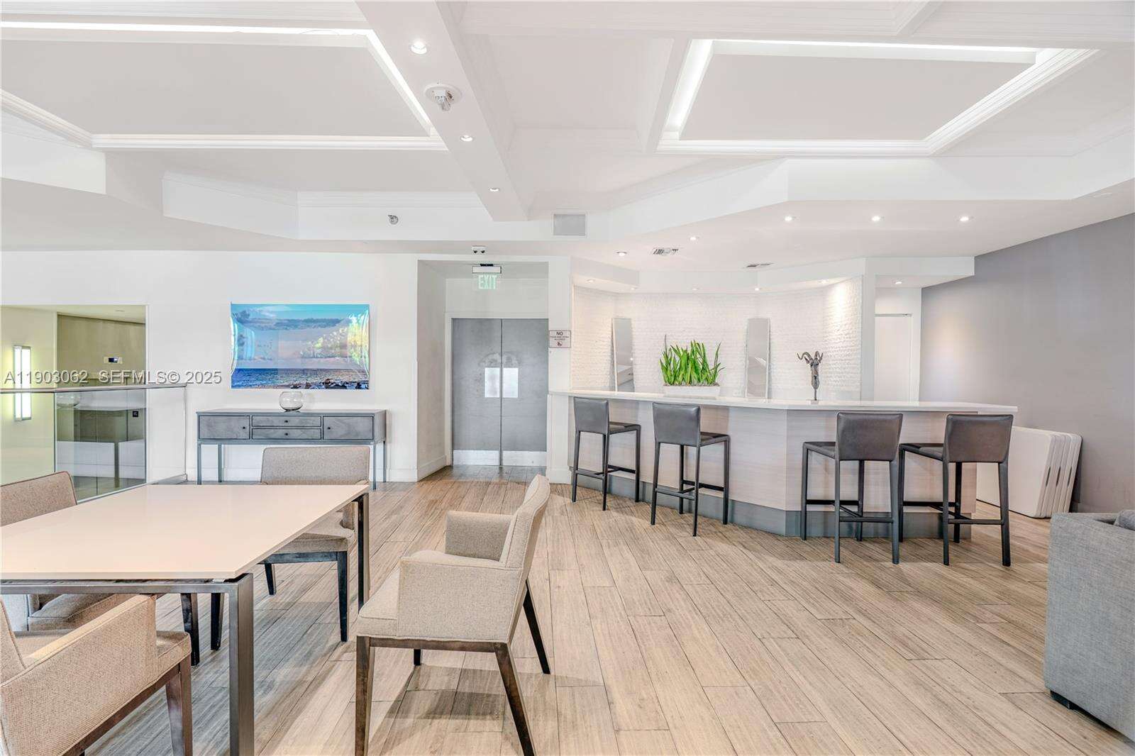 Decoplage at 100 Lincoln Rd, Miami Beach, FL 33139 - For Rent photo 44