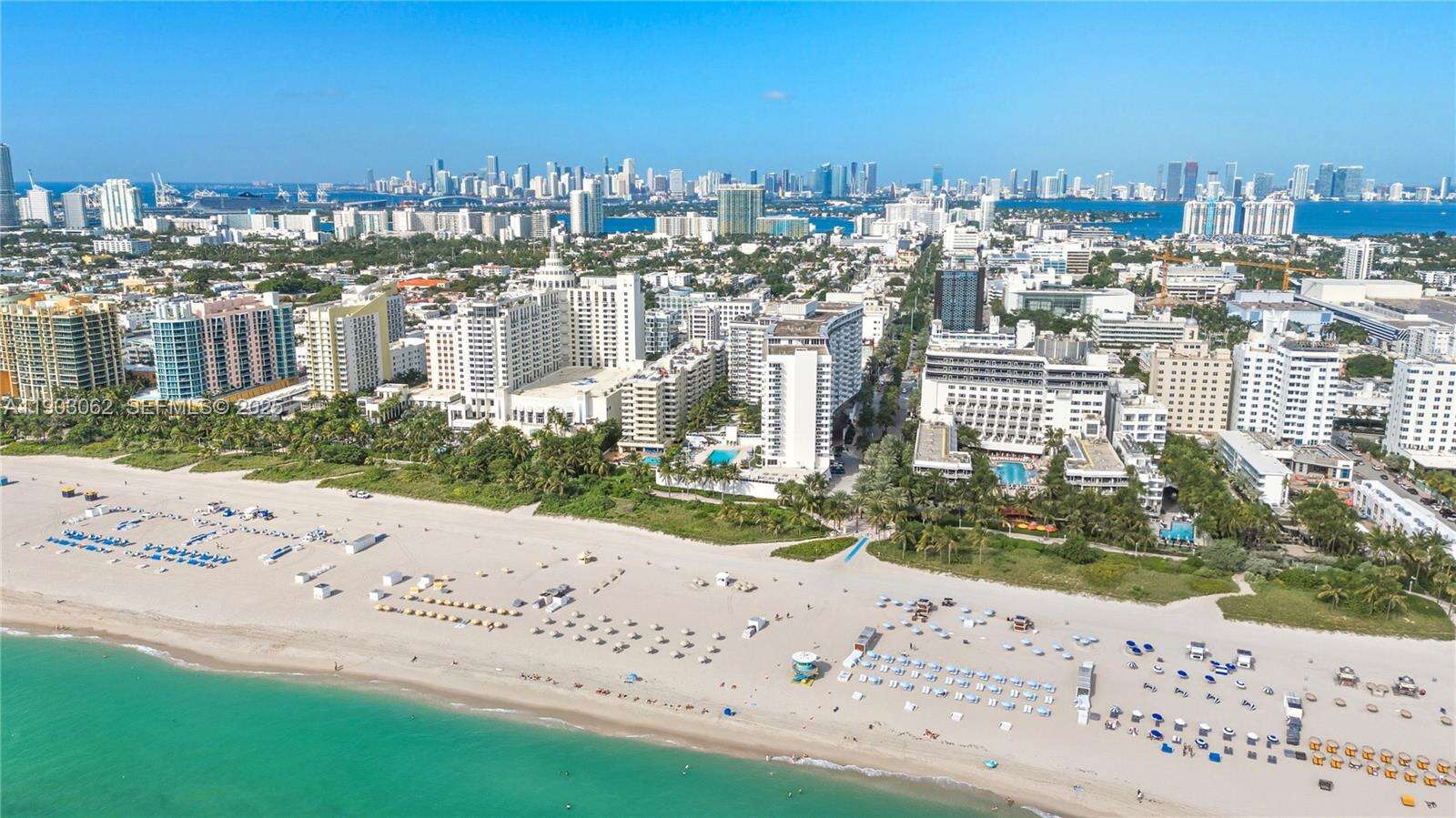 Decoplage at 100 Lincoln Rd, Miami Beach, FL 33139 - For Rent photo 60