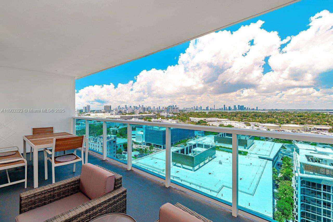 Roney Palace at 2301 Collins Ave, Miami Beach, FL 33139 - For Rent photo 25