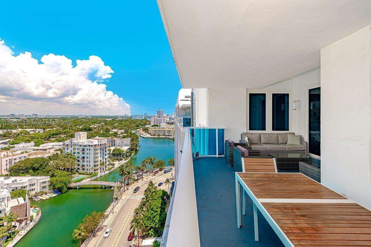 Roney Palace at 2301 Collins Ave, Miami Beach, FL 33139 - For Rent photo 27