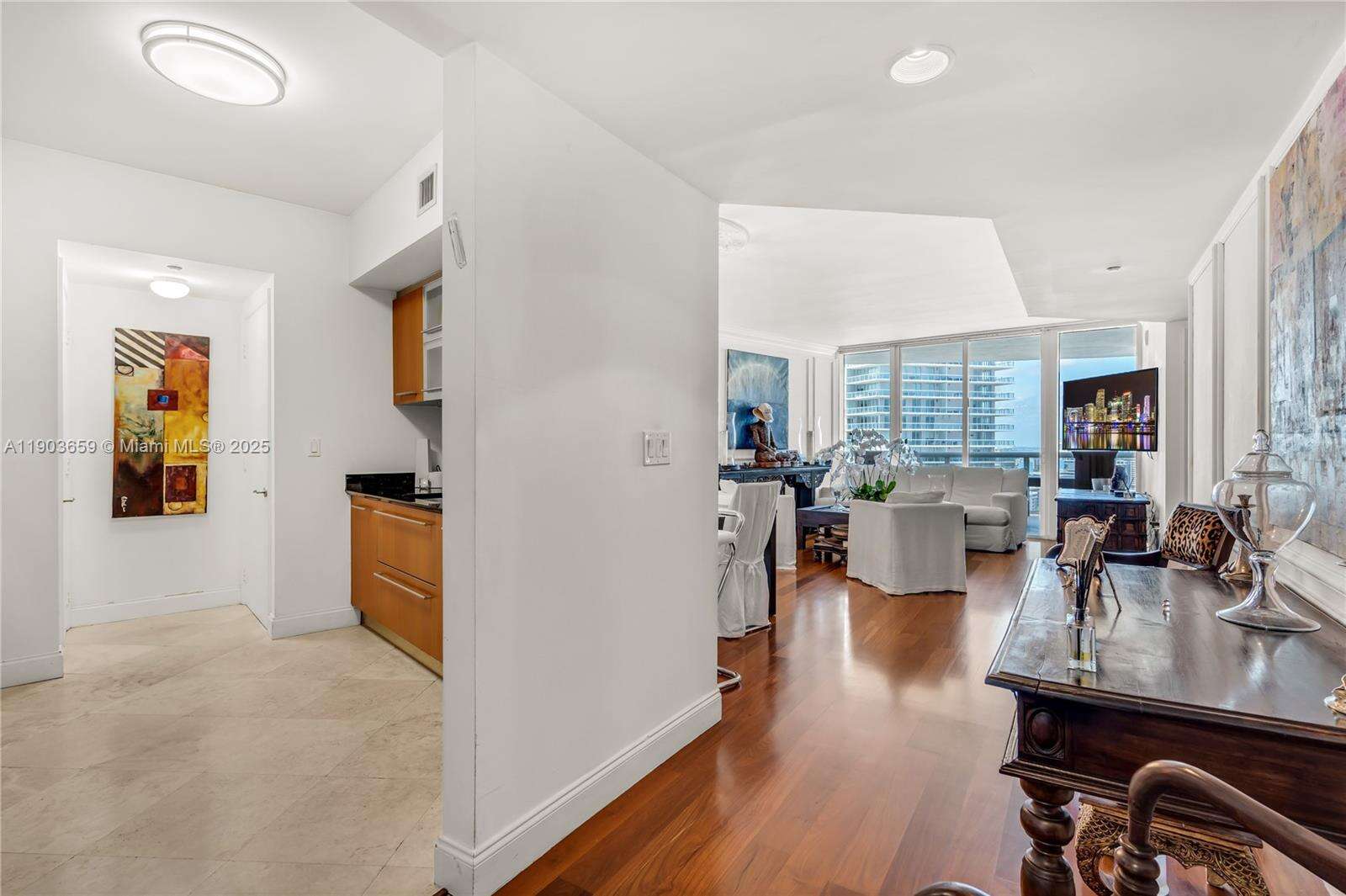 Murano Grande at 400 Alton Rd, Miami Beach, FL 33139 - For Rent photo 11
