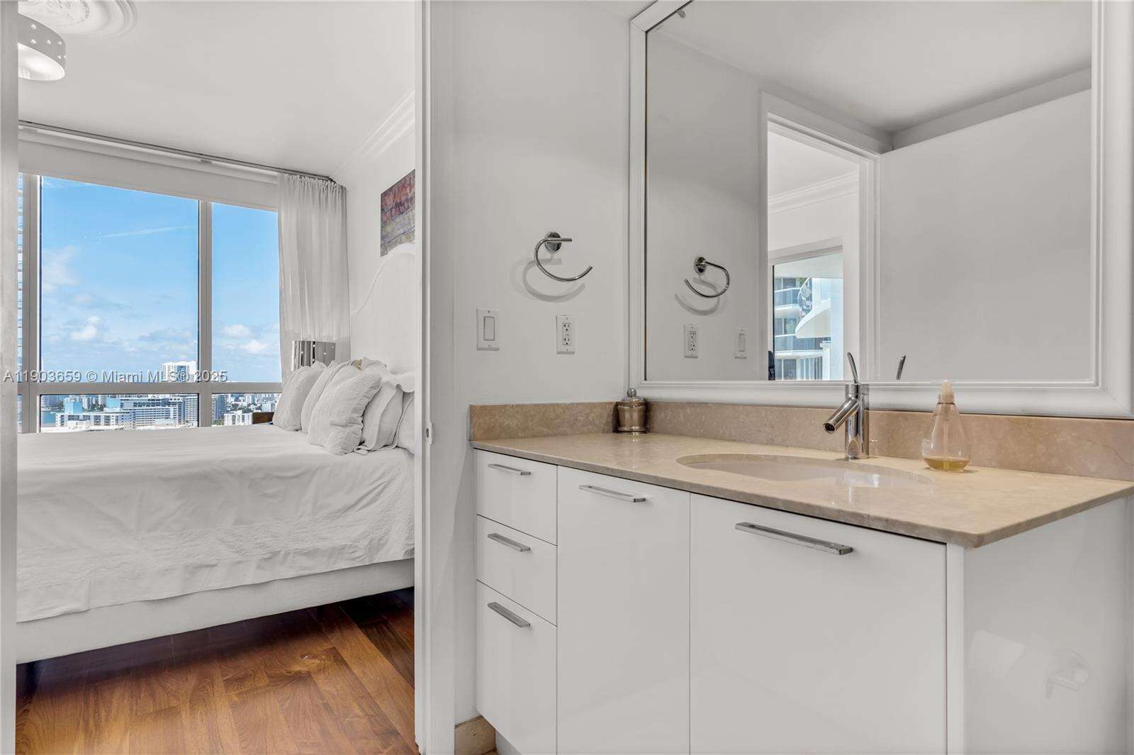 Murano Grande at 400 Alton Rd, Miami Beach, FL 33139 - For Rent photo 31