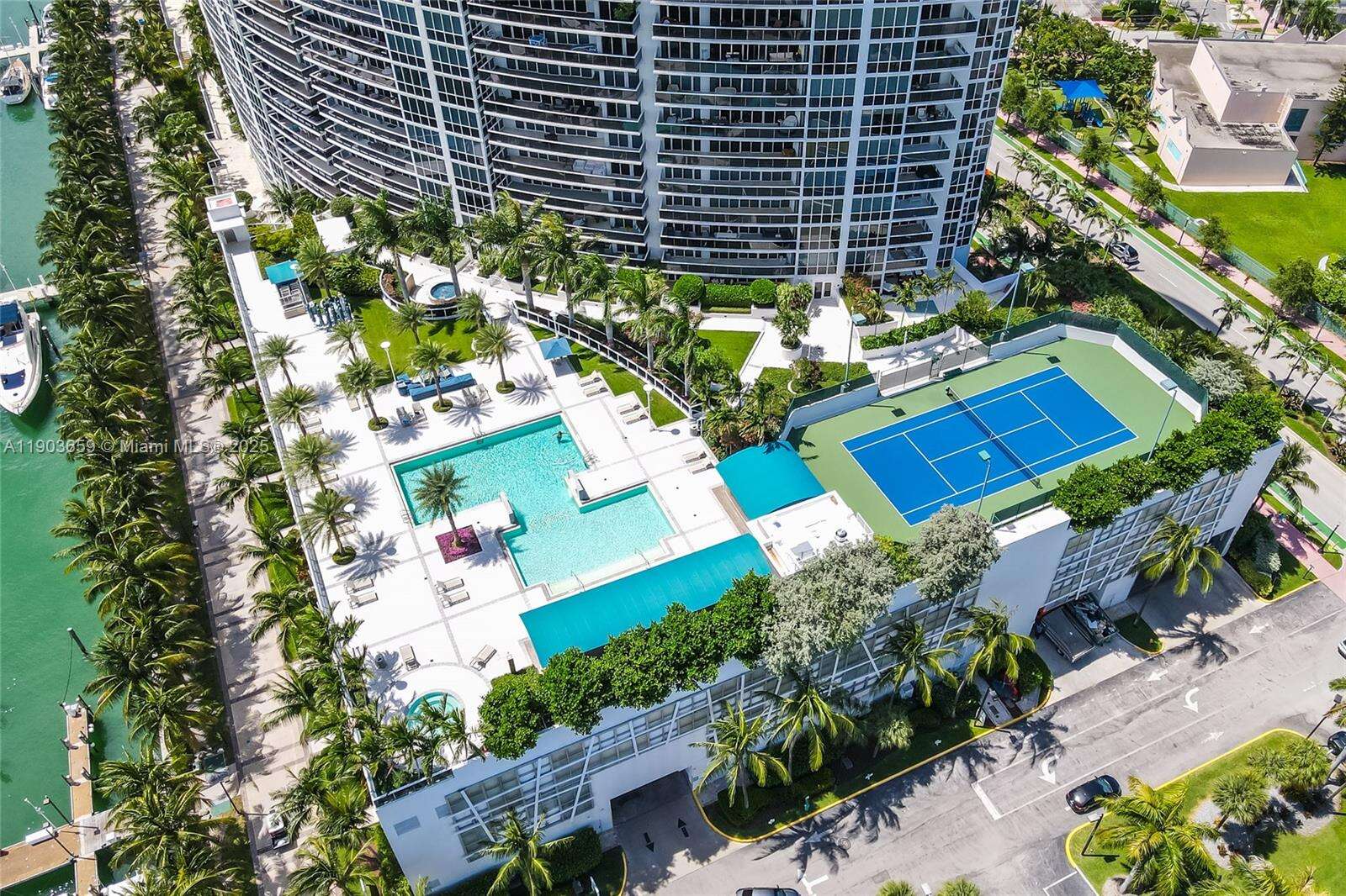 Murano Grande at 400 Alton Rd, Miami Beach, FL 33139 - For Rent photo 6