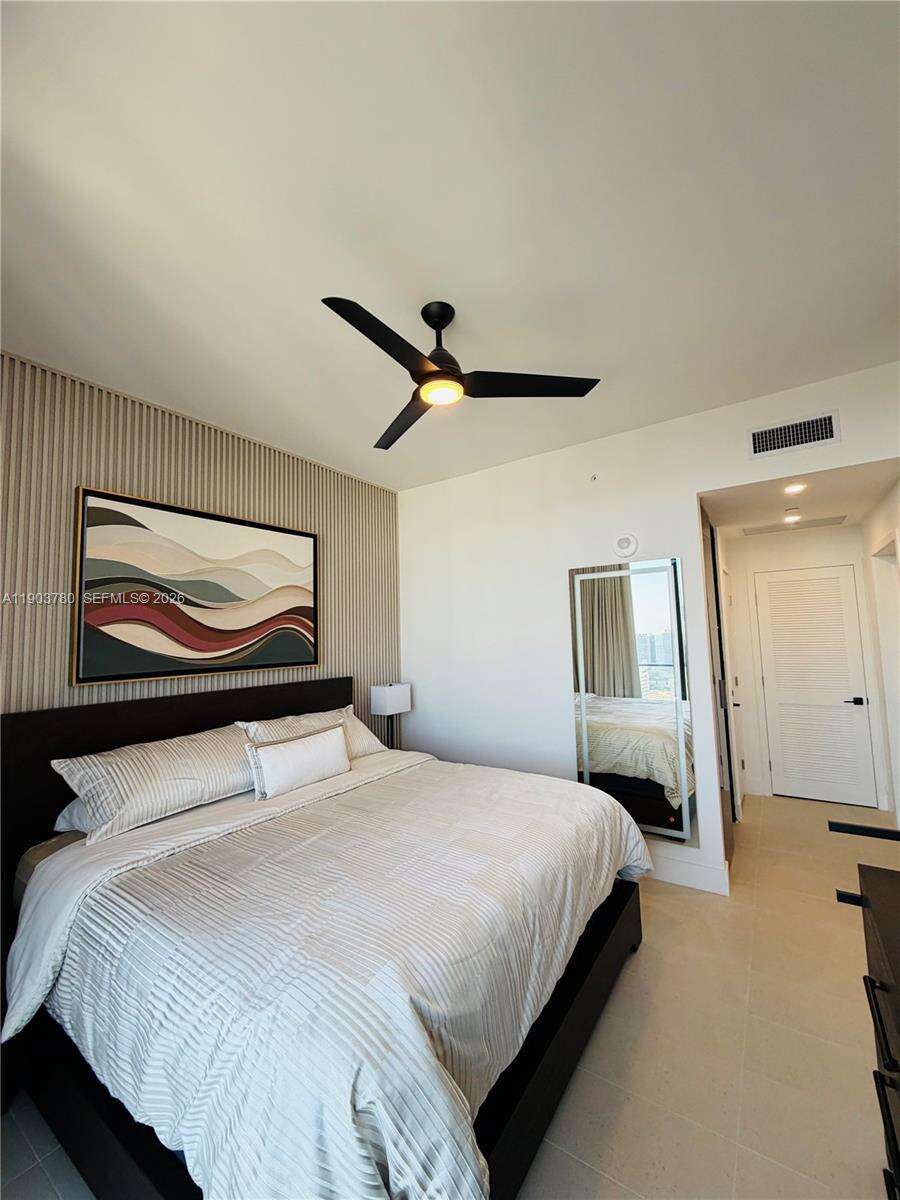 Natiivo | Gale Miami at 159 6 St, Miami, FL 33132 - For Rent photo 16