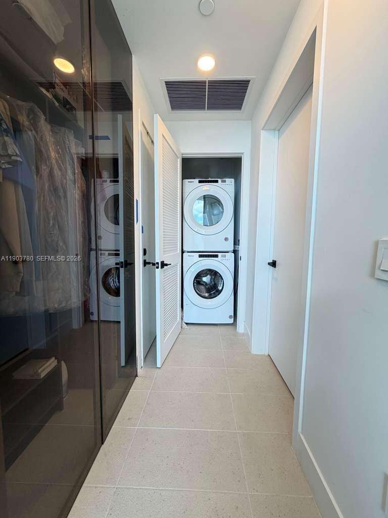 Natiivo | Gale Miami at 159 6 St, Miami, FL 33132 - For Rent photo 25