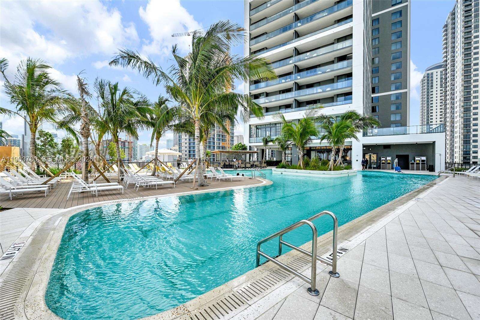 Natiivo | Gale Miami at 159 6 St, Miami, FL 33132 - For Rent photo 34
