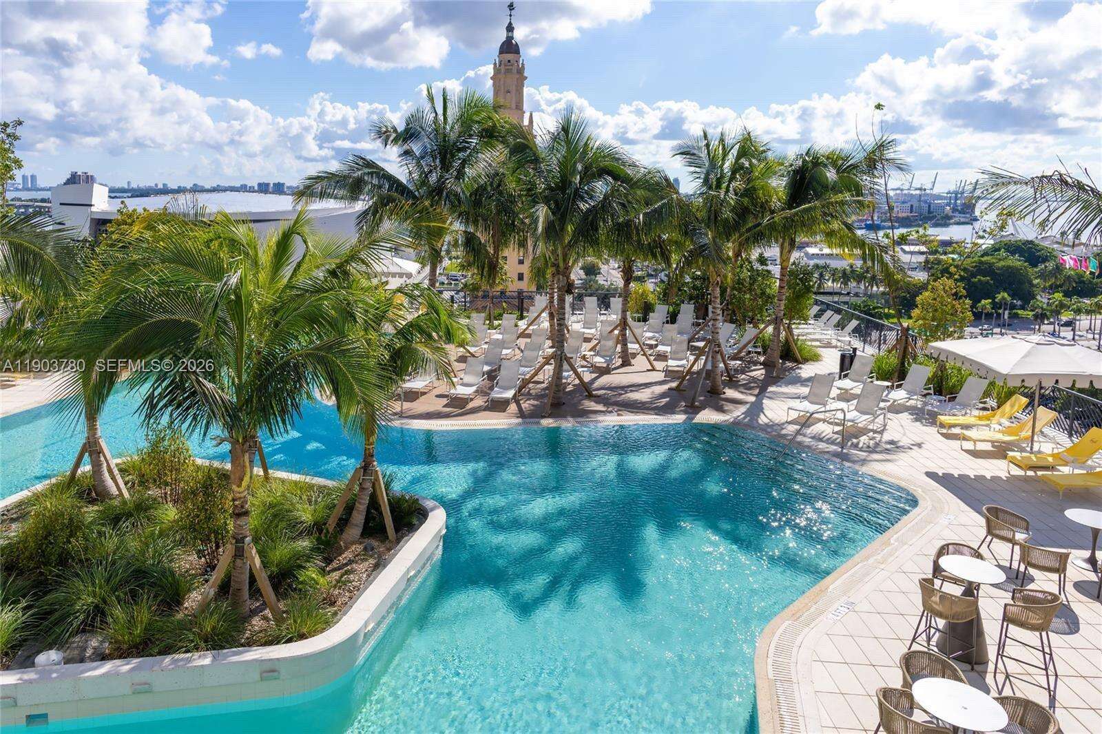 Natiivo | Gale Miami at 159 6 St, Miami, FL 33132 - For Rent photo 8