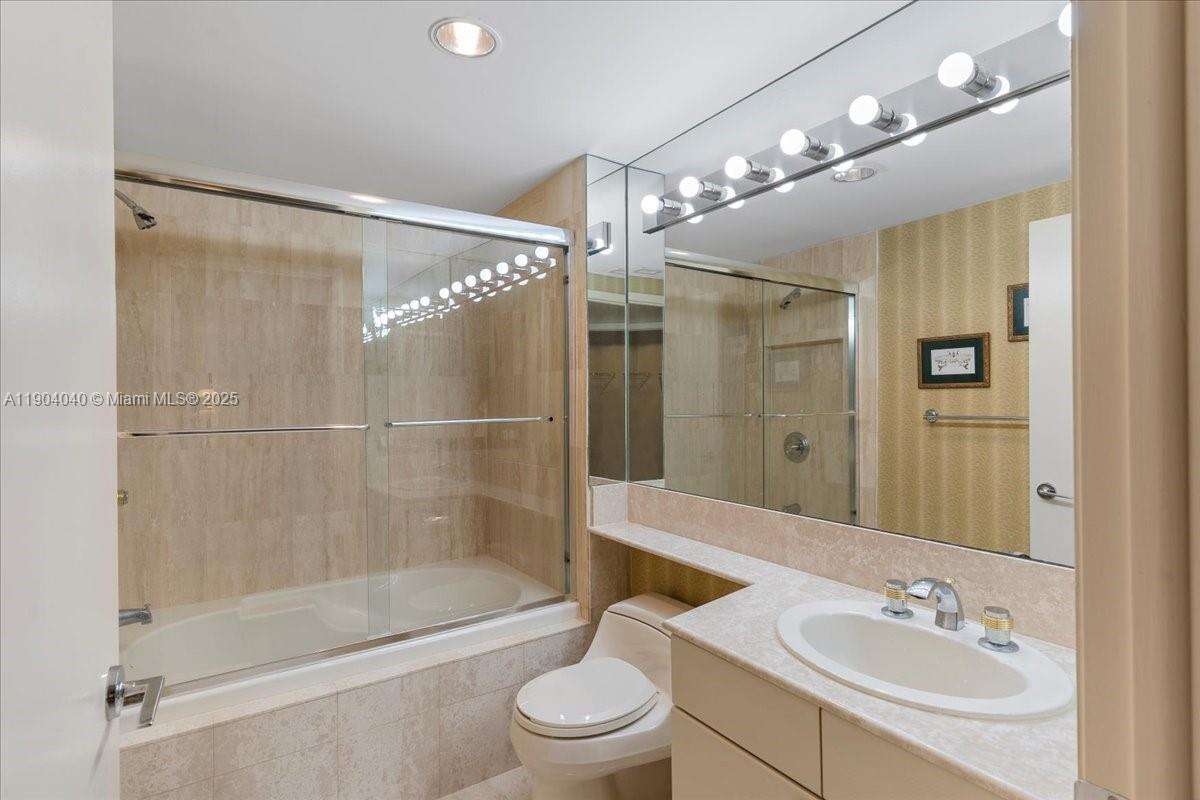 2000 Williams Island at 2000 Island Blvd, Aventura, FL 33160 - For Rent photo 16