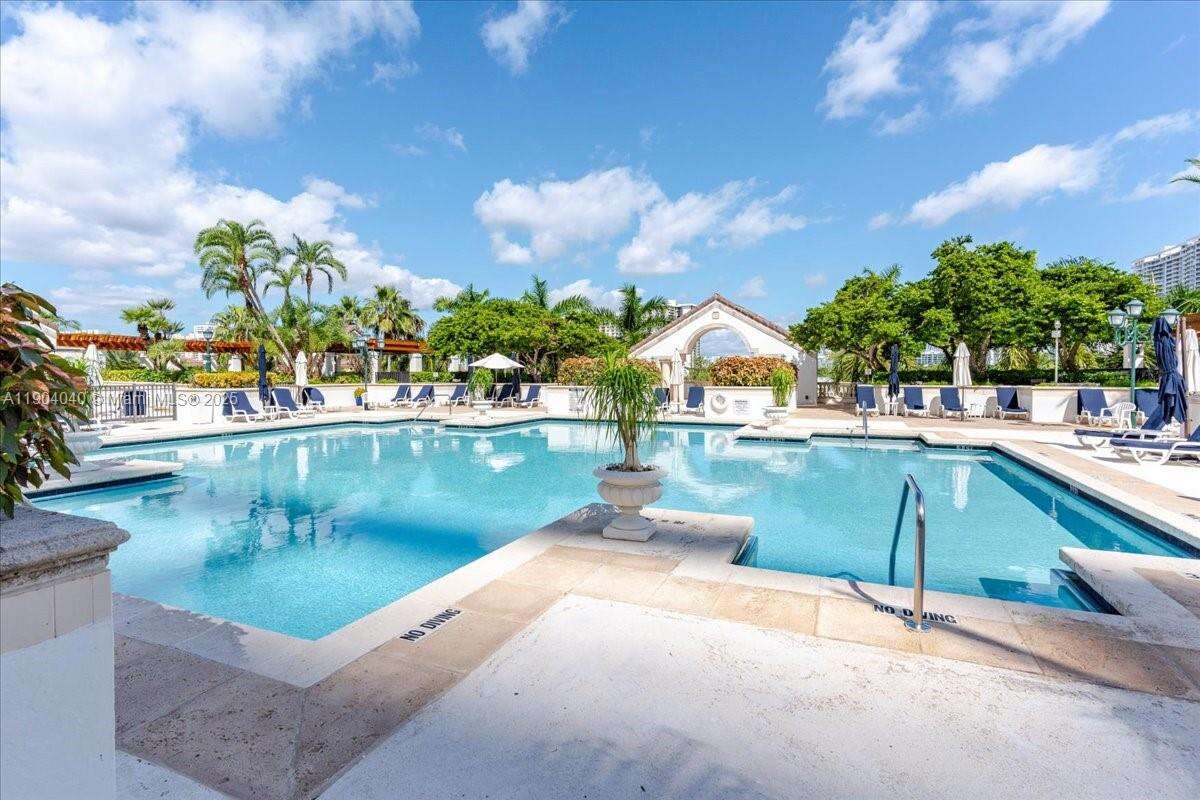 2000 Williams Island at 2000 Island Blvd, Aventura, FL 33160 - For Rent photo 24