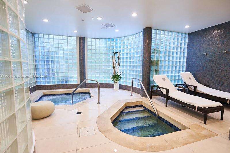 2000 Williams Island at 2000 Island Blvd, Aventura, FL 33160 - For Rent photo 32