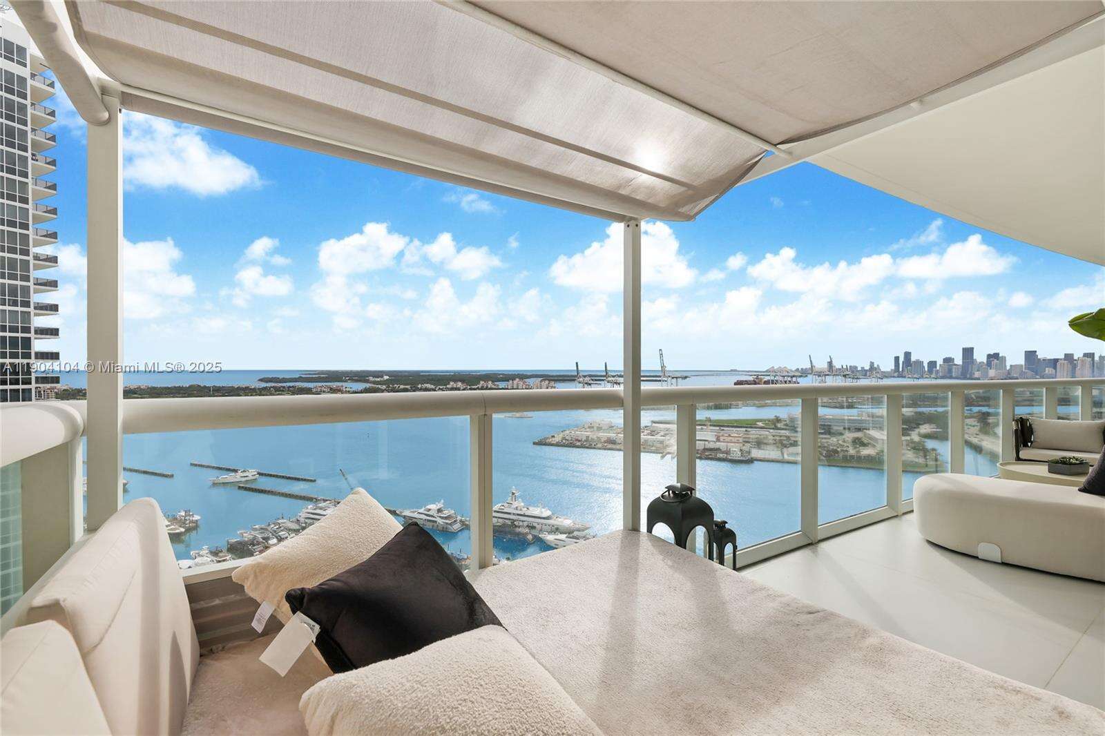 Icon at 450 Alton Rd, Miami Beach, FL 33139 - For Rent photo 13
