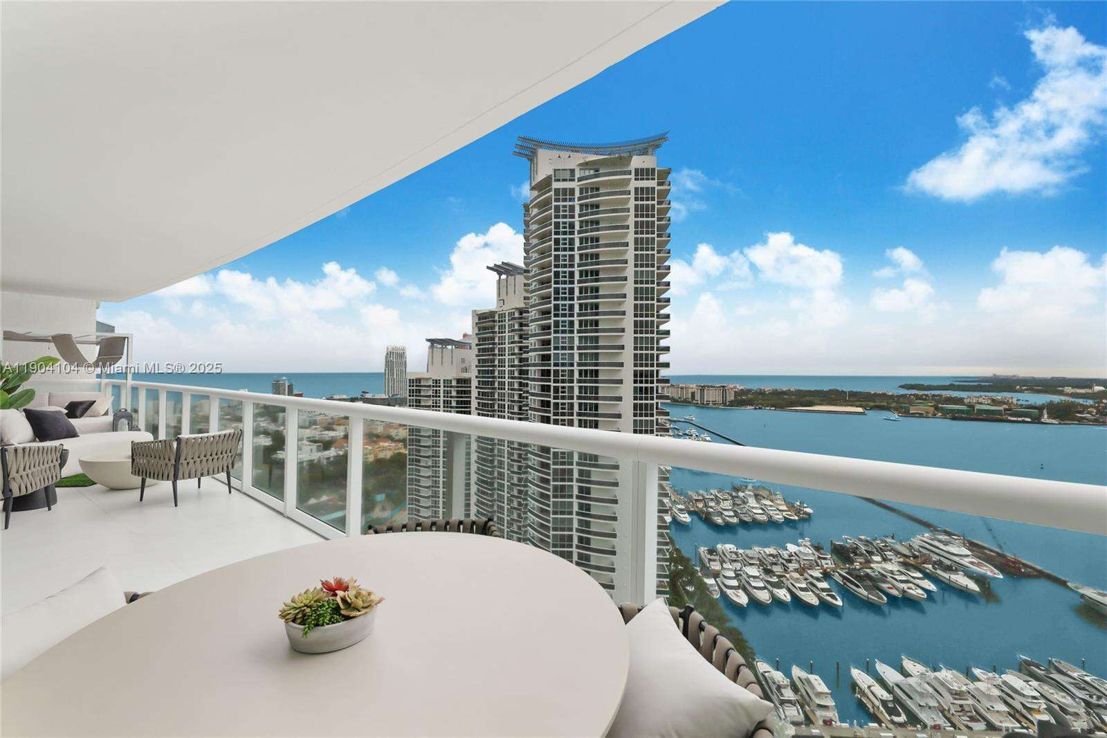 Icon at 450 Alton Rd, Miami Beach, FL 33139 - For Rent photo 17