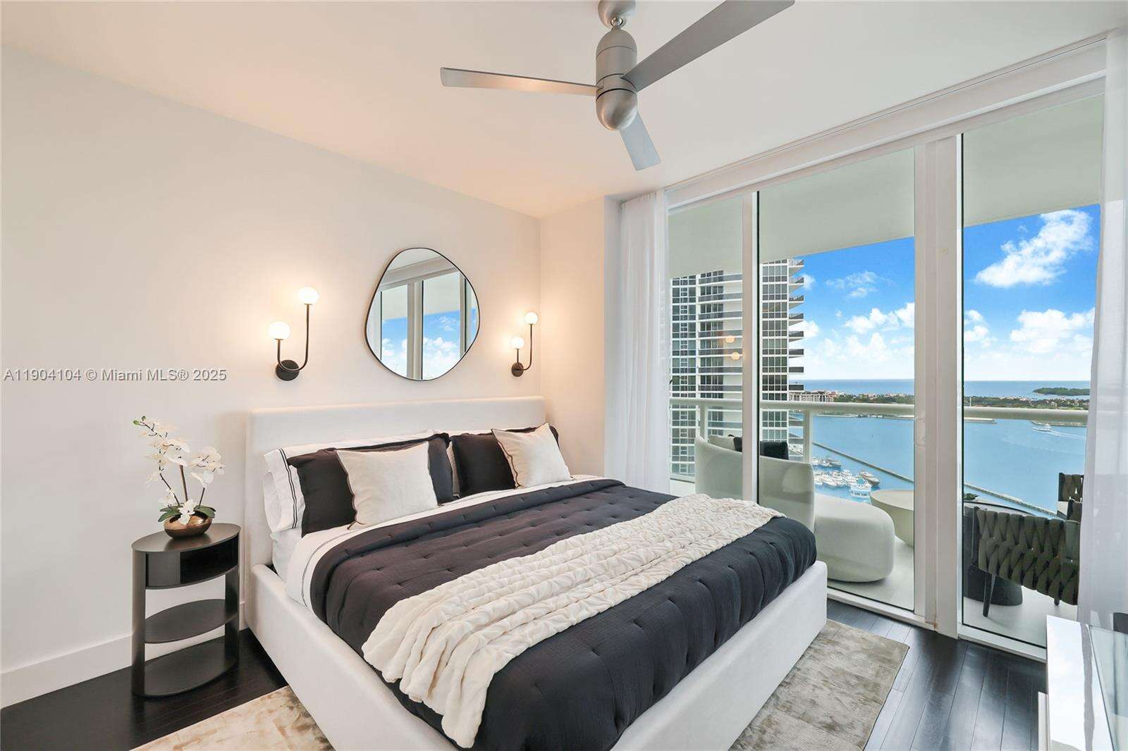 Icon at 450 Alton Rd, Miami Beach, FL 33139 - For Rent photo 23