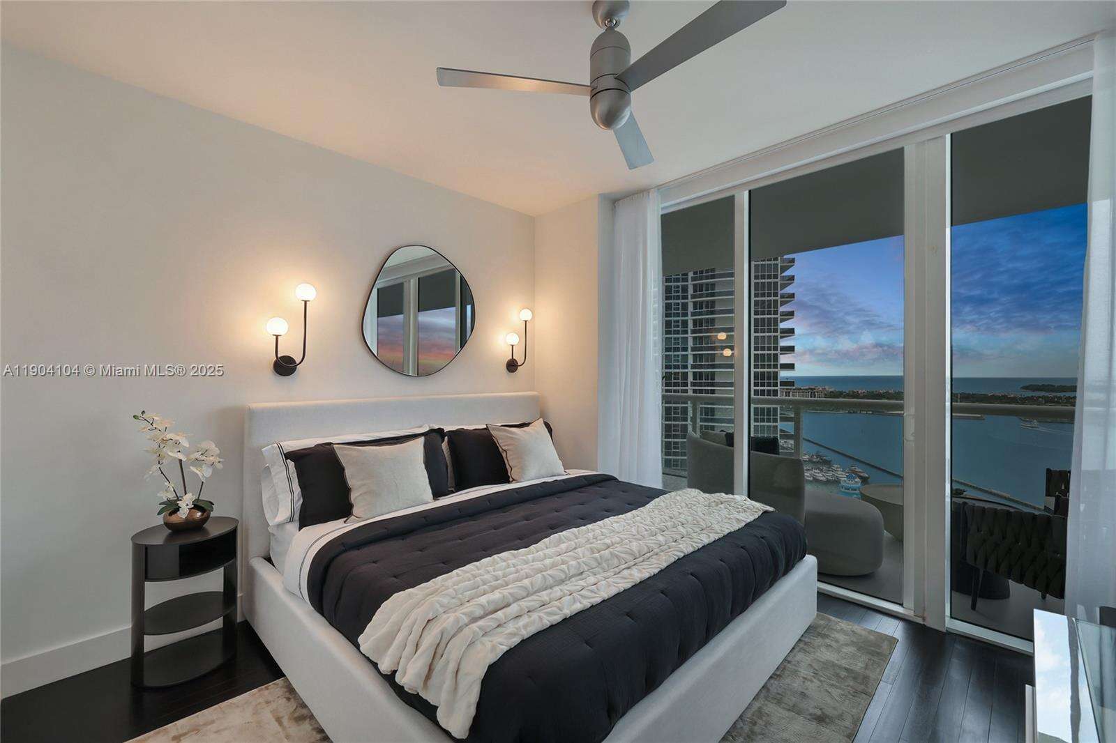 Icon at 450 Alton Rd, Miami Beach, FL 33139 - For Rent photo 24