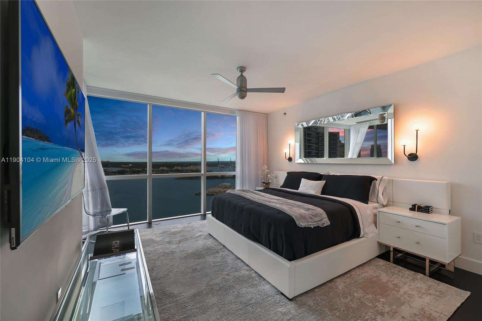 Icon at 450 Alton Rd, Miami Beach, FL 33139 - For Rent photo 28