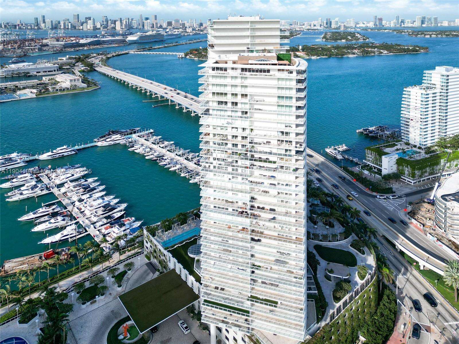 Icon at 450 Alton Rd, Miami Beach, FL 33139 - For Rent photo 36