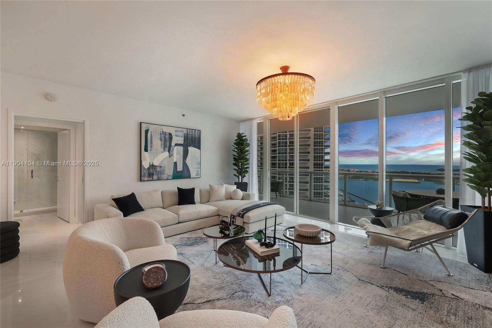Icon at 450 Alton Rd, Miami Beach, FL 33139 - For Rent photo 10