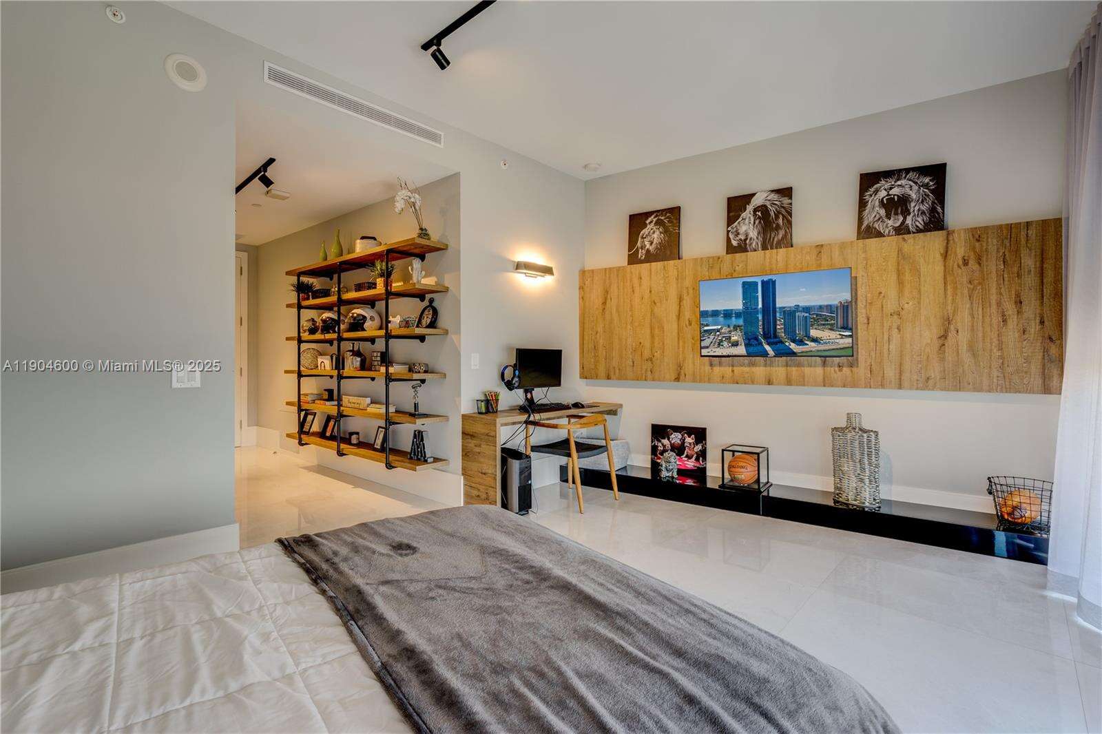 Porsche Design Tower at 18555 Collins Ave, Sunny Isles Beach, FL 33160 - For Rent photo 17