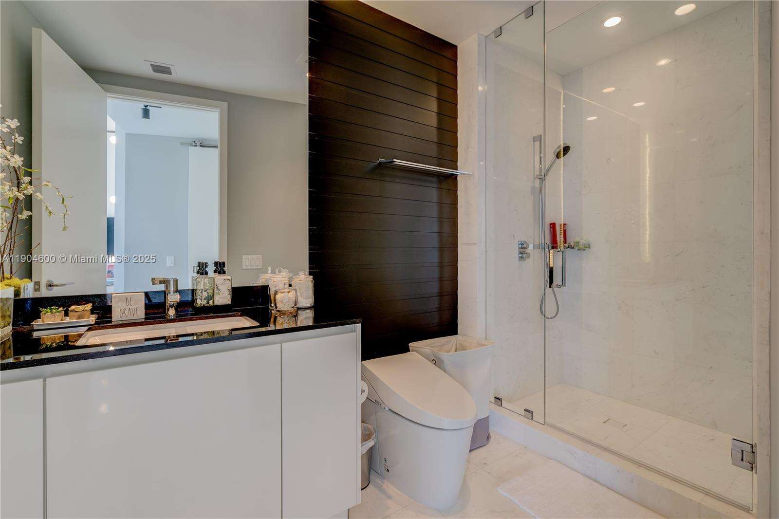 Porsche Design Tower at 18555 Collins Ave, Sunny Isles Beach, FL 33160 - For Rent photo 20