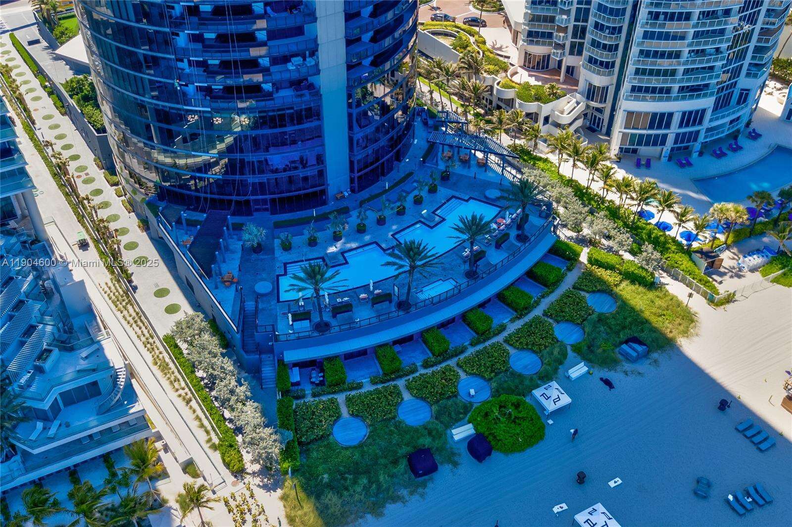 Porsche Design Tower at 18555 Collins Ave, Sunny Isles Beach, FL 33160 - For Rent photo 35
