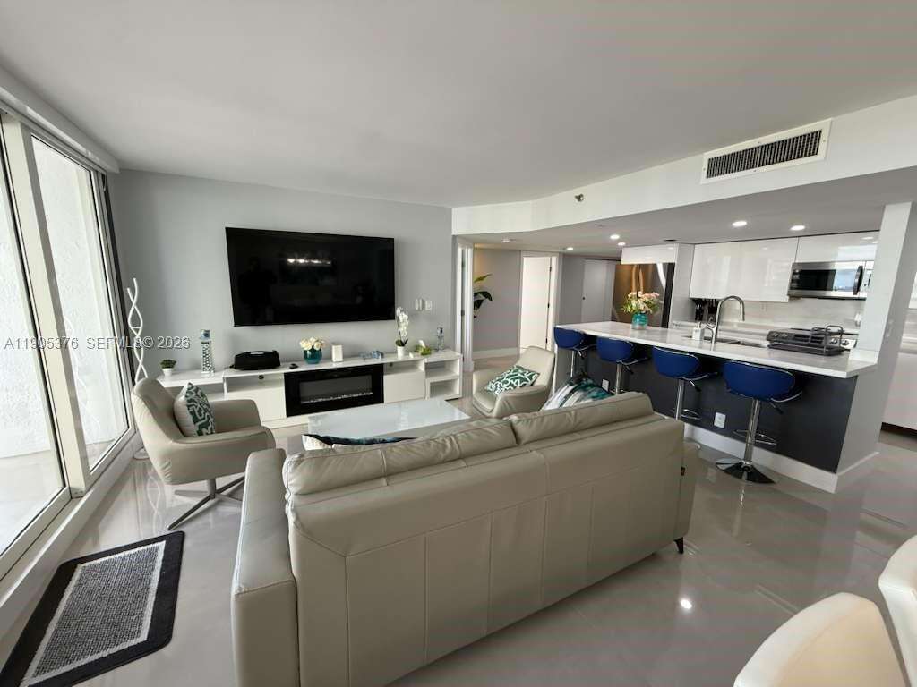 The Grand at 1717 Bayshore Dr, Miami, FL 33132 - For Rent photo 2