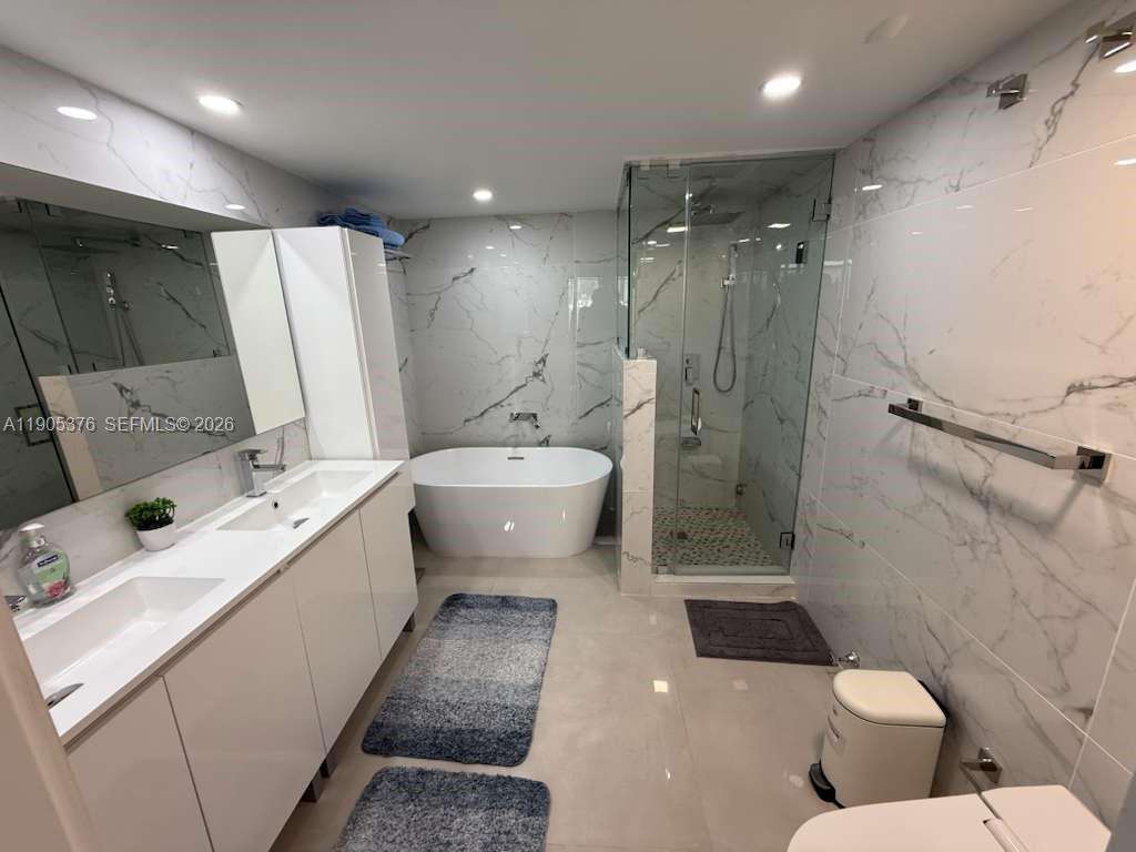 The Grand at 1717 Bayshore Dr, Miami, FL 33132 - For Rent photo 8