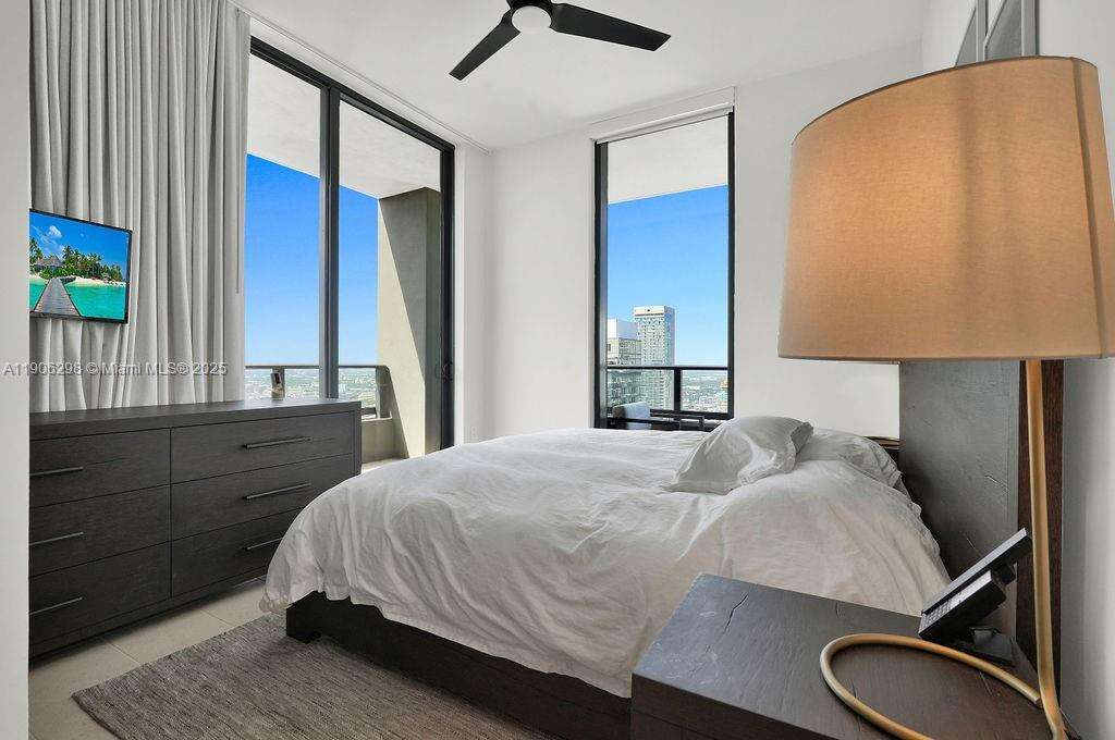Miami, FL 33132 - For Rent photo 16