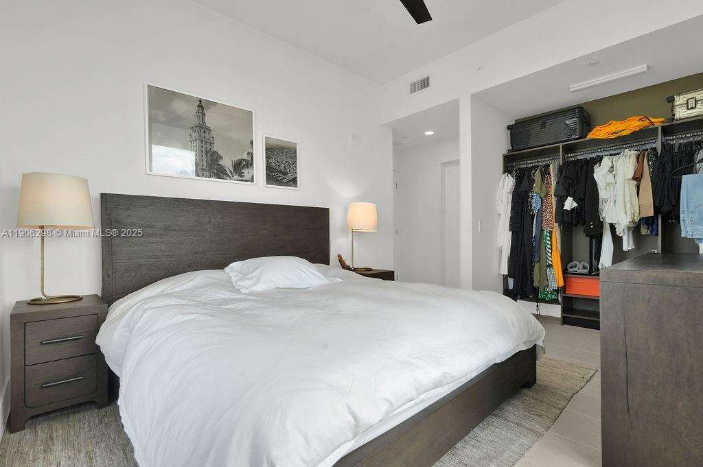 Miami, FL 33132 - For Rent photo 18