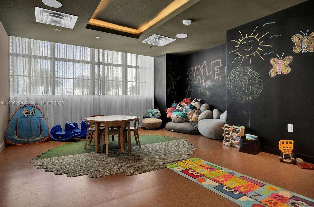 Miami, FL 33132 - For Rent photo 25