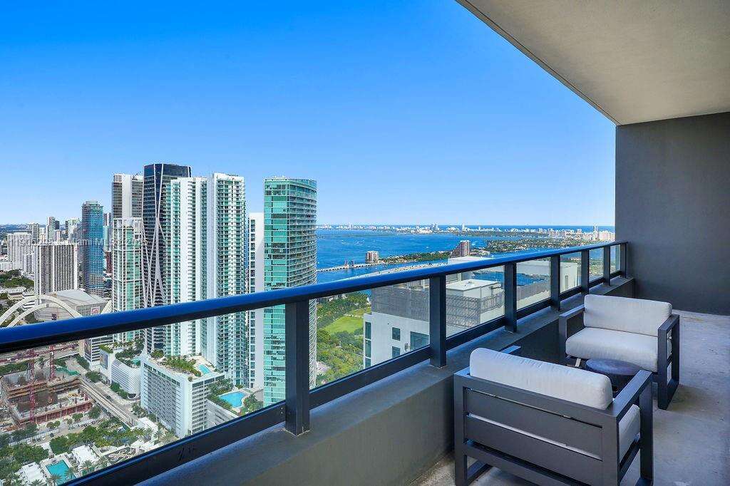 Miami, FL 33132 - For Rent photo 4