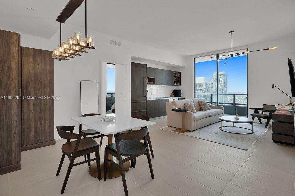 Miami, FL 33132 - For Rent photo 9