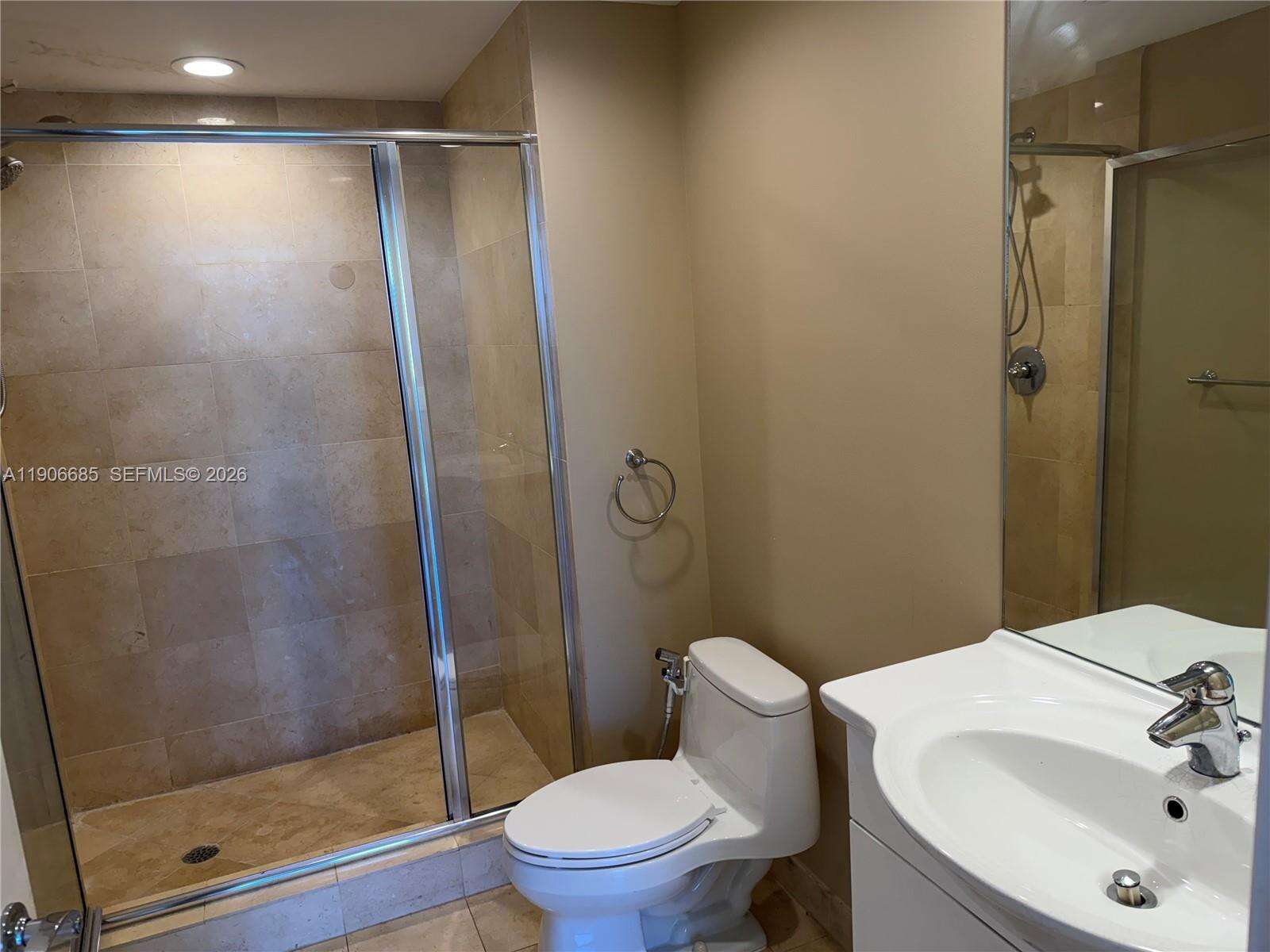 The Beach Club at 1850 Ocean Dr, Hallandale Beach, FL 33009 - For Rent photo 8