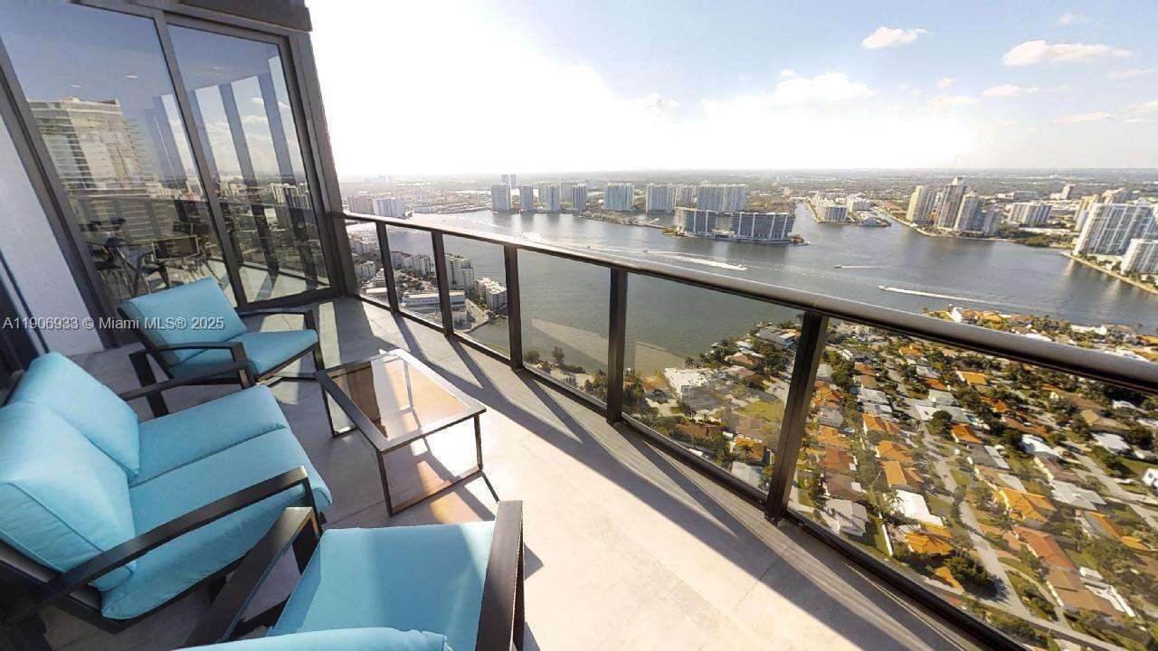 Porsche Design Tower at 18555 Collins Ave, Sunny Isles Beach, FL 33160 - For Rent photo 26