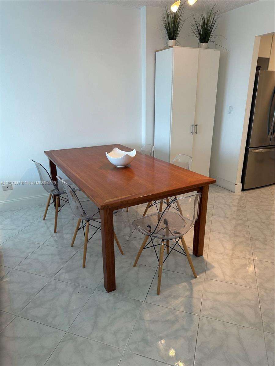 Roney Palace at 2301 Collins Ave, Miami Beach, FL 33139 - For Rent photo 11