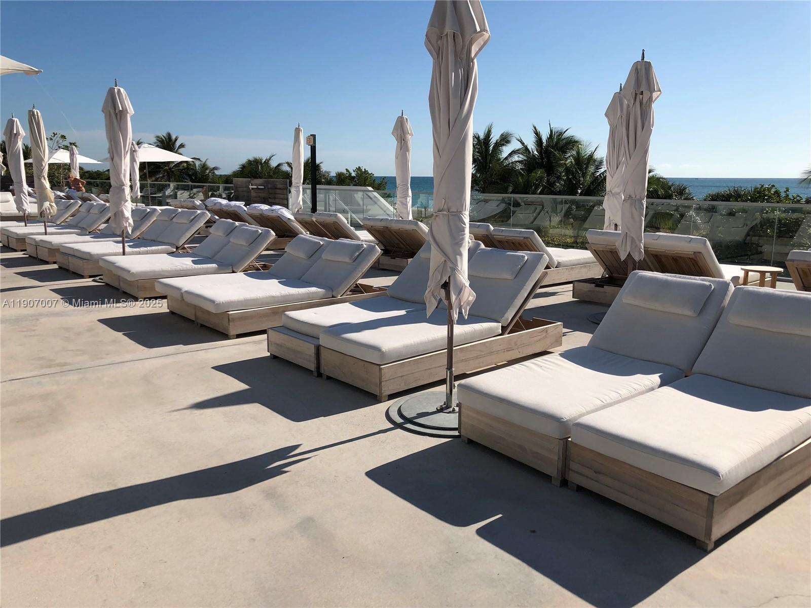 Roney Palace at 2301 Collins Ave, Miami Beach, FL 33139 - For Rent photo 15