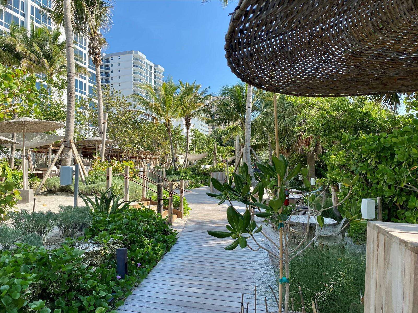 Roney Palace at 2301 Collins Ave, Miami Beach, FL 33139 - For Rent photo 27