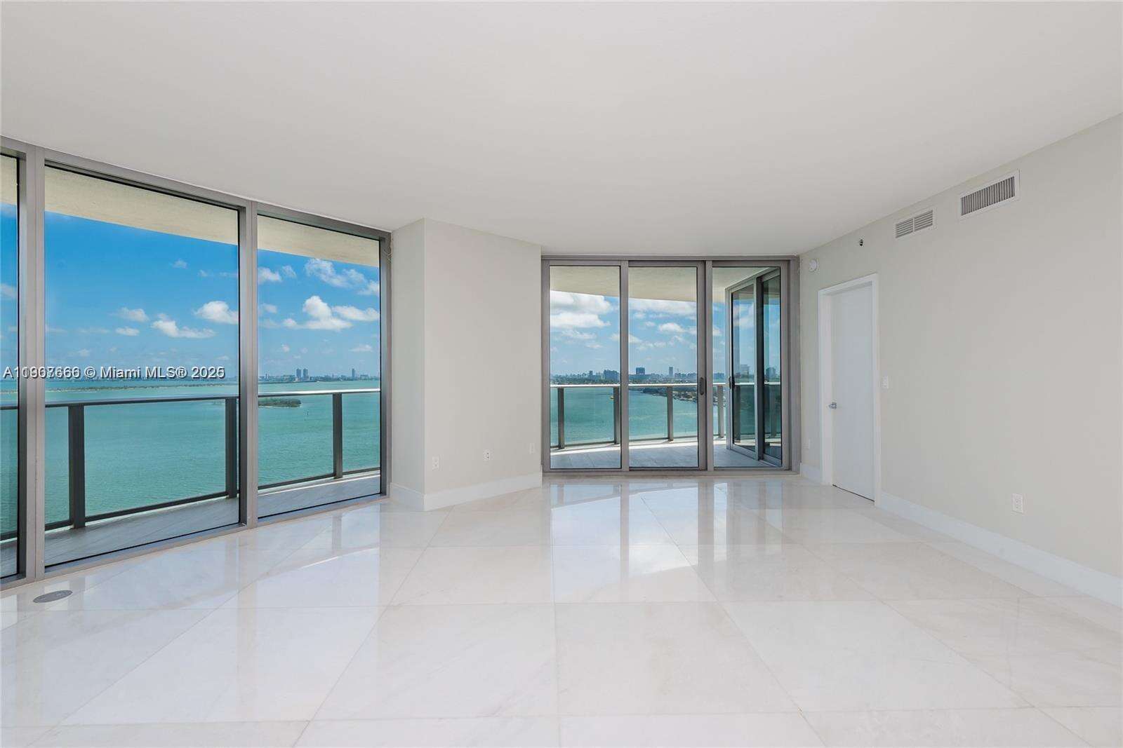 Aria On The Bay at 488 18 St, Miami, FL 33132 - For Rent photo 19
