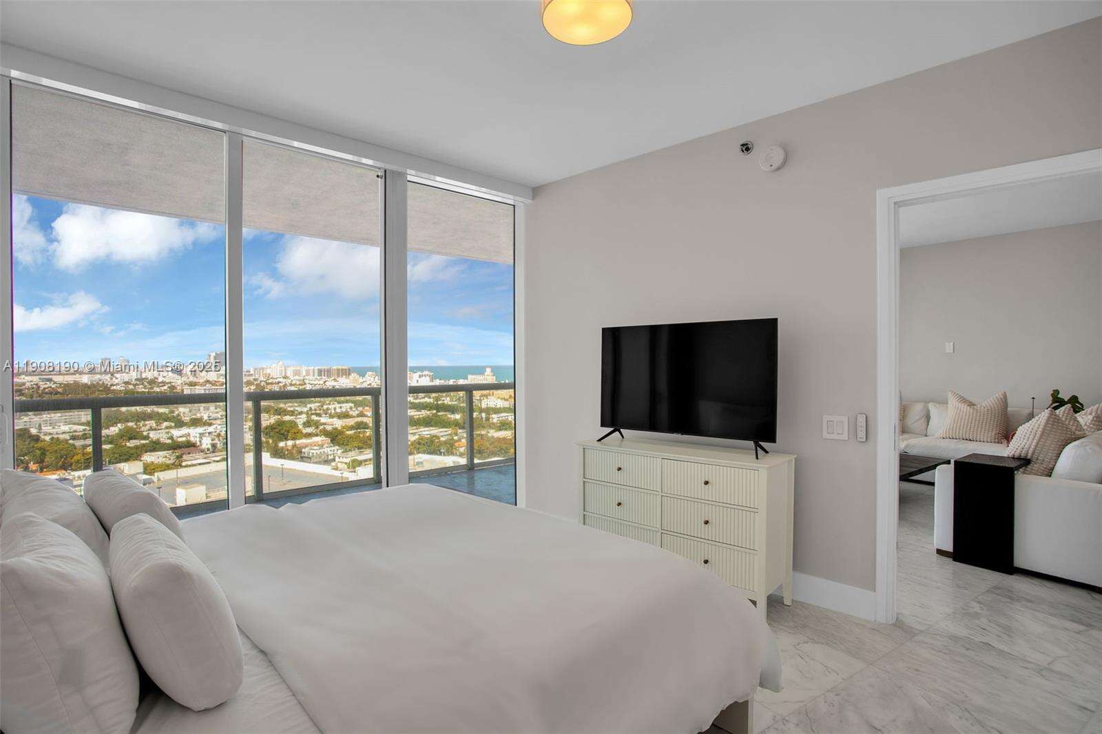 Icon at 450 Alton Rd, Miami Beach, FL 33139 - For Rent photo 14