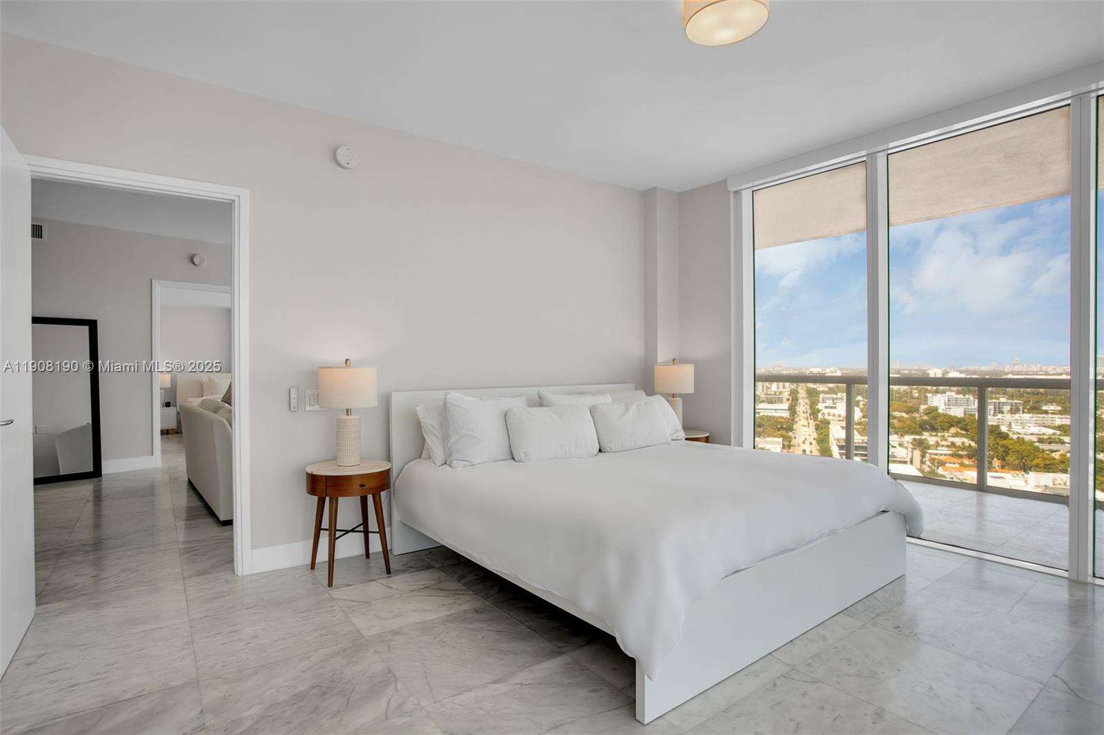 Icon at 450 Alton Rd, Miami Beach, FL 33139 - For Rent photo 19