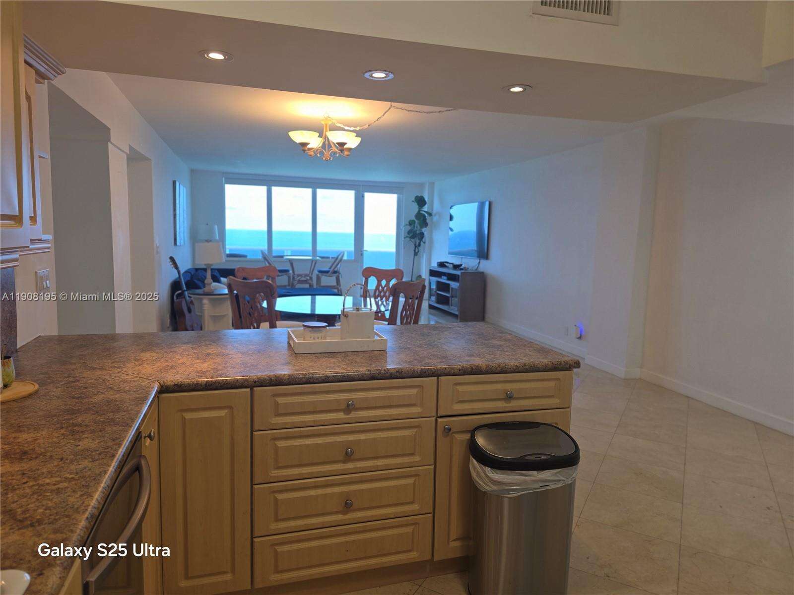 Sea Air Towers at 3725 Ocean Dr, Hollywood, FL 33019 - For Rent photo 13