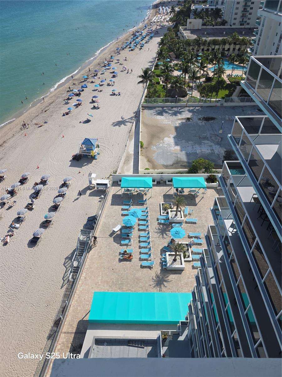 Sea Air Towers at 3725 Ocean Dr, Hollywood, FL 33019 - For Rent photo 15