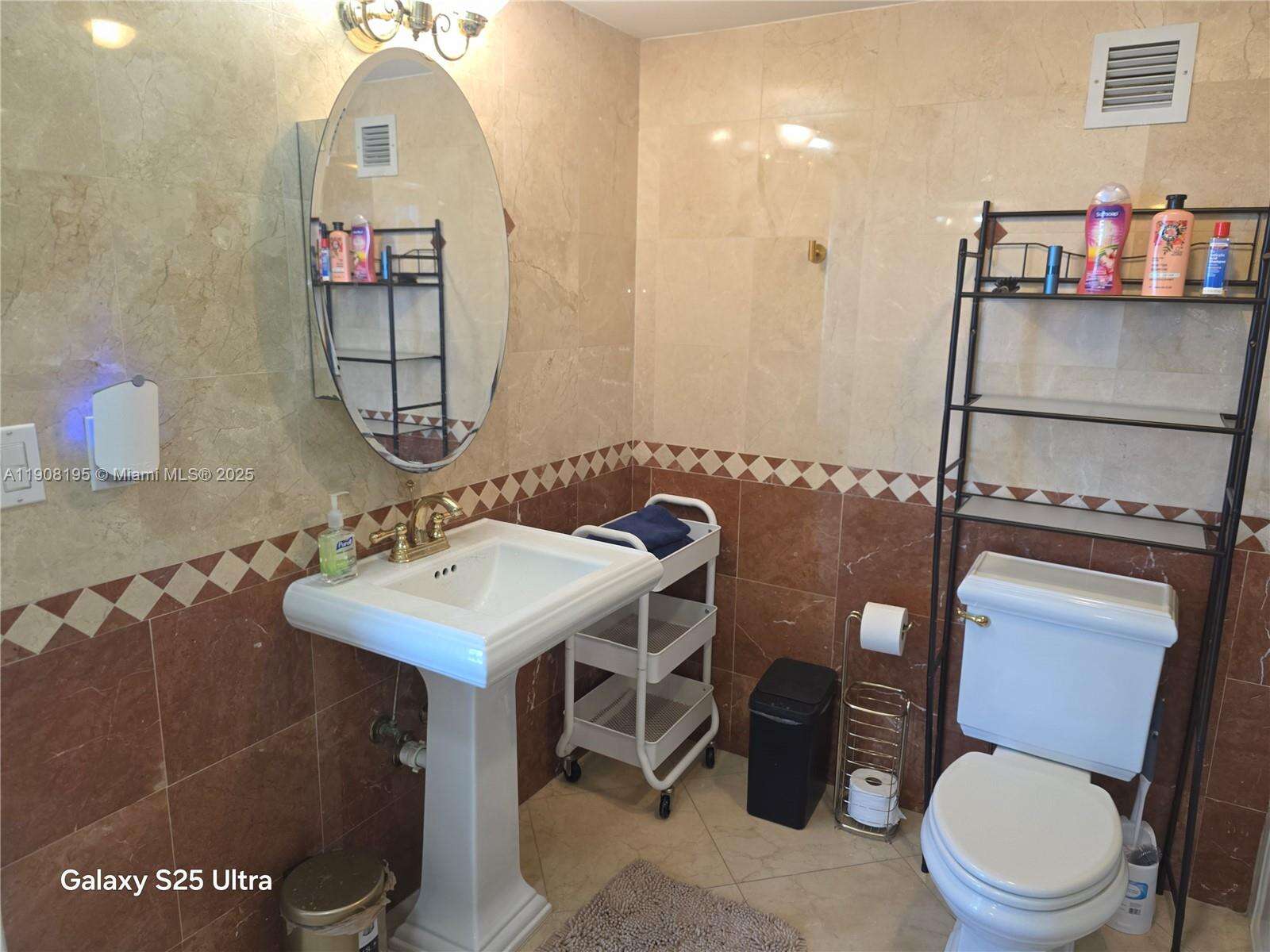 Sea Air Towers at 3725 Ocean Dr, Hollywood, FL 33019 - For Rent photo 16