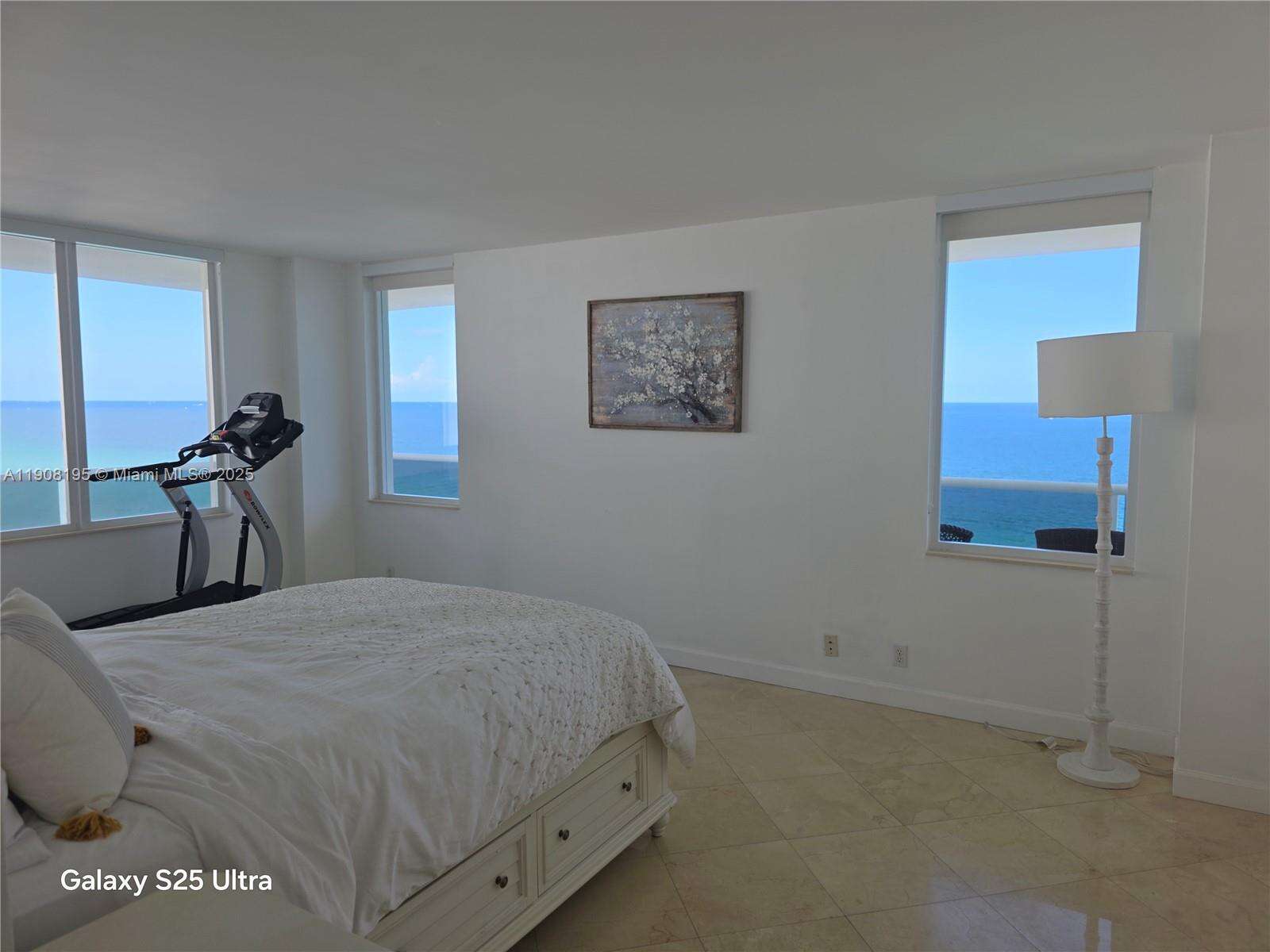 Sea Air Towers at 3725 Ocean Dr, Hollywood, FL 33019 - For Rent photo 20