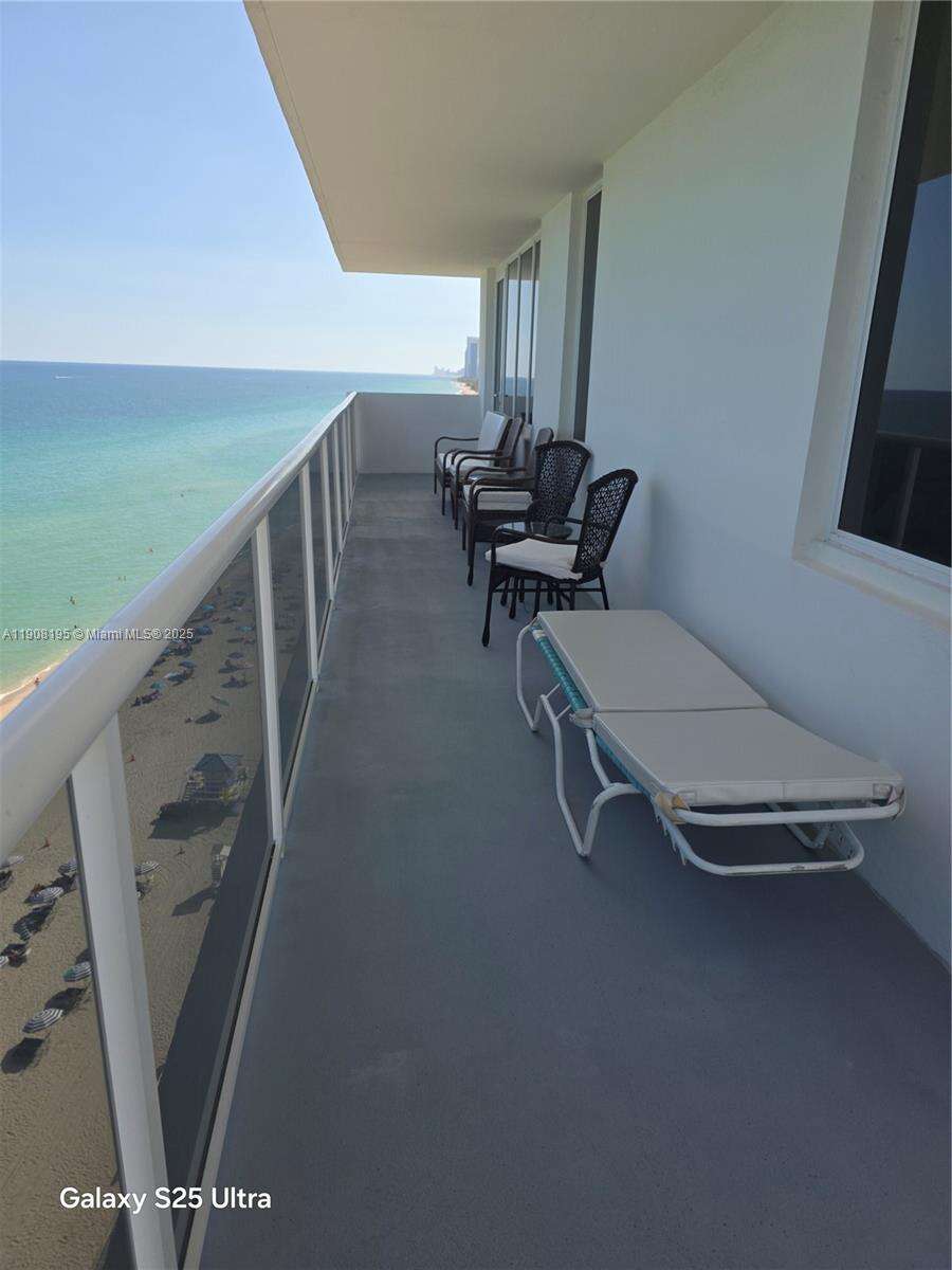 Sea Air Towers at 3725 Ocean Dr, Hollywood, FL 33019 - For Rent photo 35