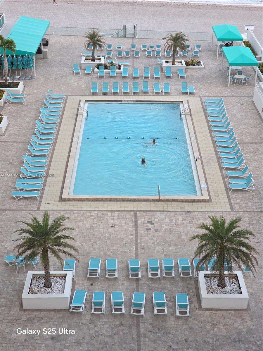 Sea Air Towers at 3725 Ocean Dr, Hollywood, FL 33019 - For Rent photo 10