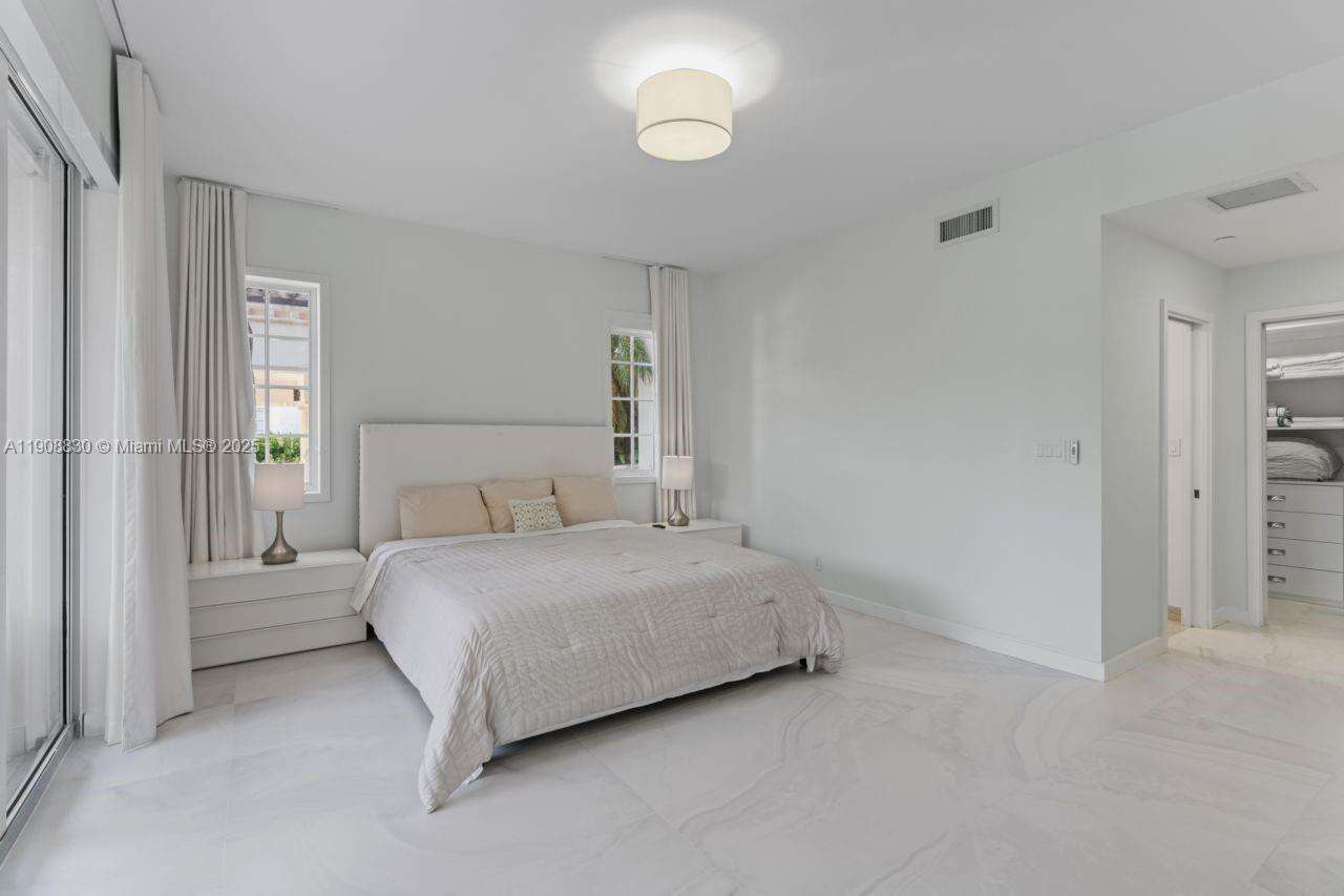 Seaside Village at 19217 Fisher Island Dr, Miami Beach, FL 33109 - For Rent photo 15