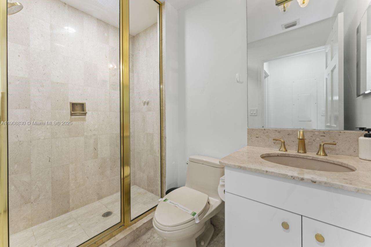 Seaside Village at 19217 Fisher Island Dr, Miami Beach, FL 33109 - For Rent photo 25